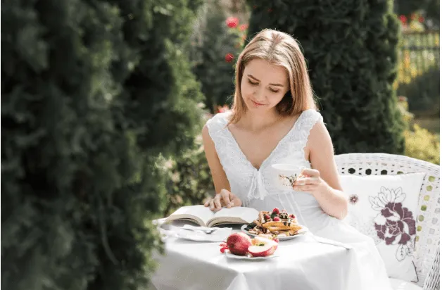 Mindful Eating A 2017 Health Trend for Brides-to-Be