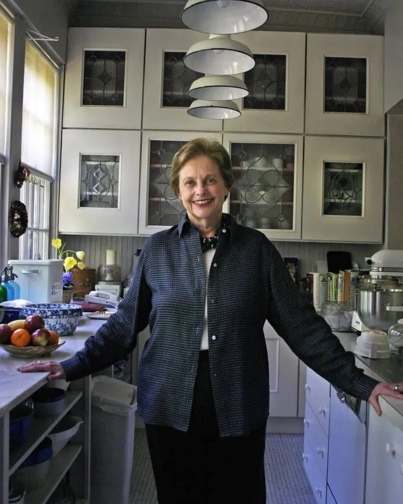Mimi Sheraton