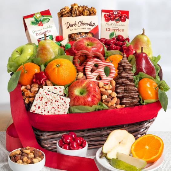 Dried fruit and candy gift basket 