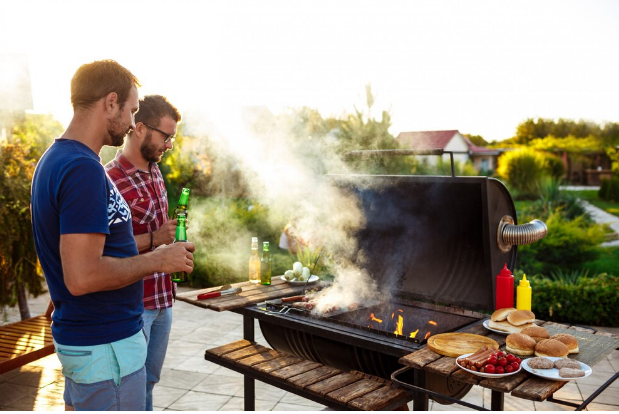 7 Must-Have Enhancements for Your Summer BBQ